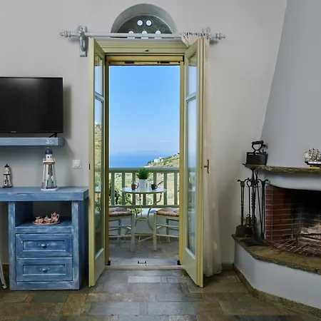 Triantaros View Holiday home *